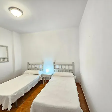 New Sensational Ocean Brise, Seafront Playa De Las Vistas, Cristianos Ii Apartment Arona (Tenerife)