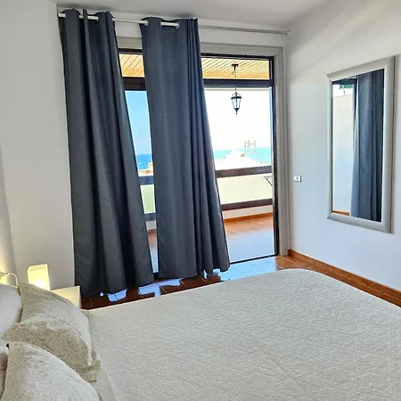 Apartment New Sensational Ocean Brise, Seafront Playa De Las Vistas, Cristianos Ii Arona (Tenerife)