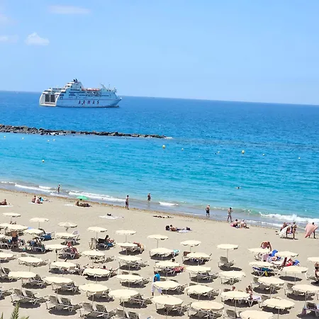 Apartment New Sensational Ocean Brise, Seafront Playa De Las Vistas, Cristianos Ii *