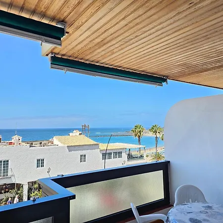 New Sensational Ocean Brise, Seafront Playa De Las Vistas, Cristianos Ii Apartment